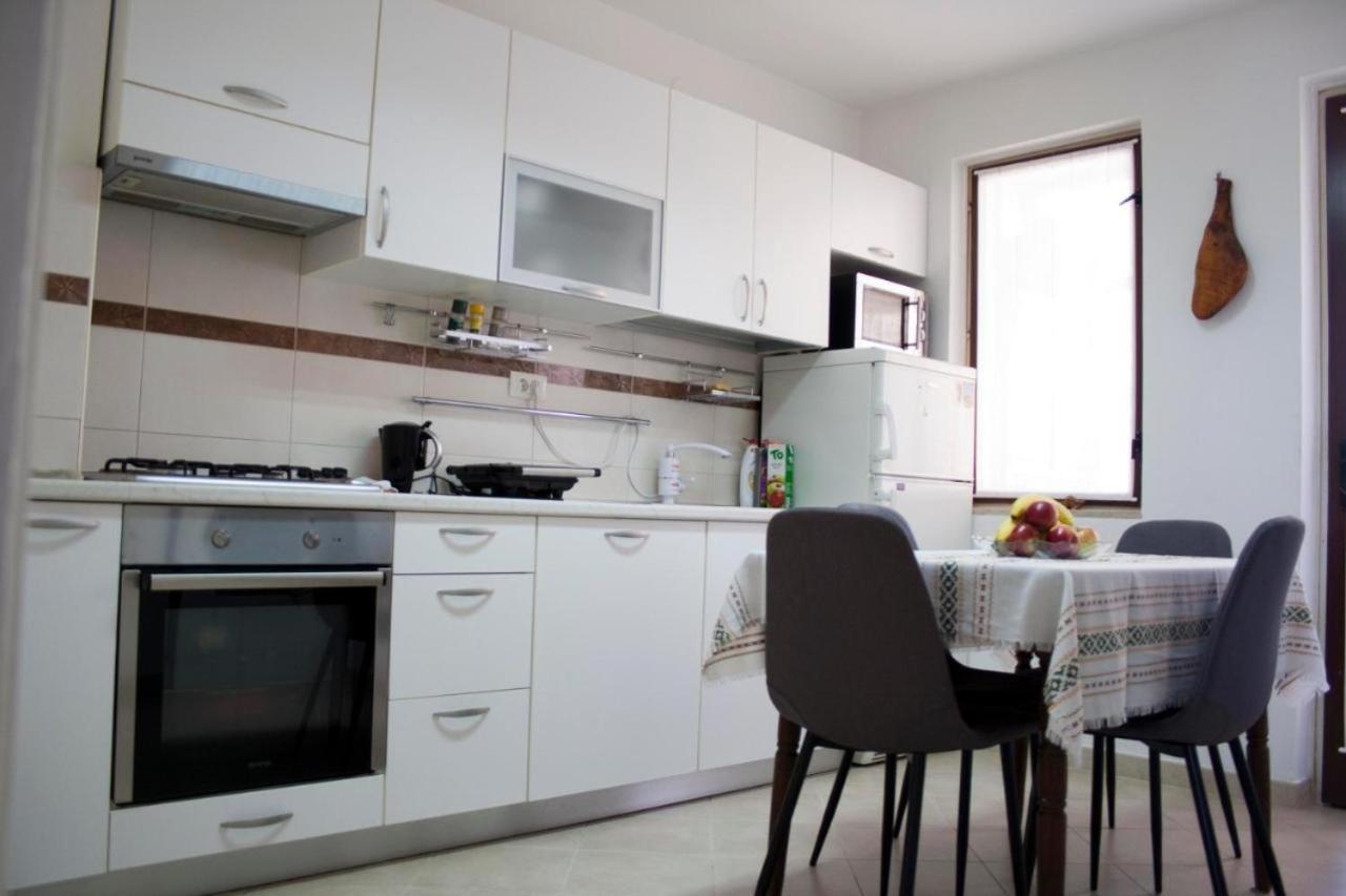 Jan Apartment Rovinj Bagian luar foto